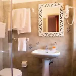 Iva 3* 迪亚诺马里纳
