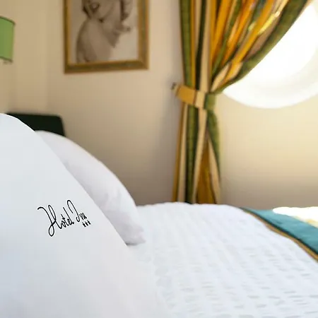 Iva ディアーノ・マリーナ