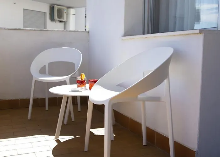 Hotell Iva Diano Marina